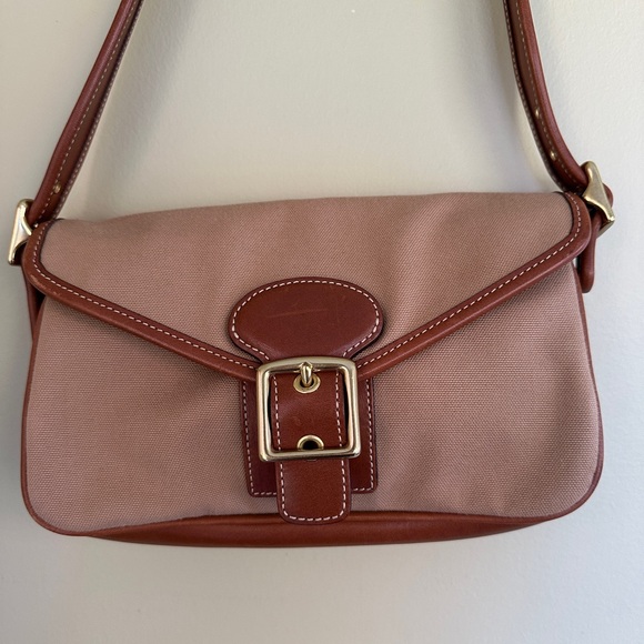 COACH VTG LEGACY DEMI BROWN CANVAS LEATHER FLAP SHOULDER BAG SMALL PURSE 9120 - Picture 2 of 13